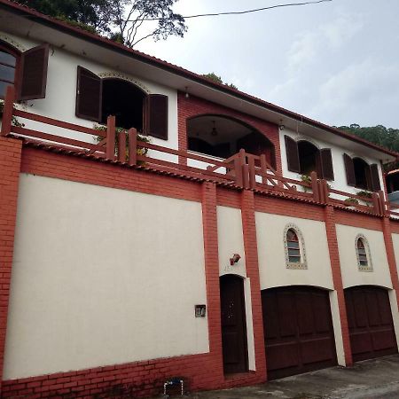 Hostel Mdemarilia Nova Friburgo Eksteriør bilde